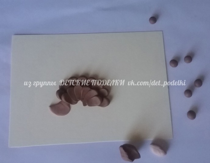 ​Ёжик и яблонька