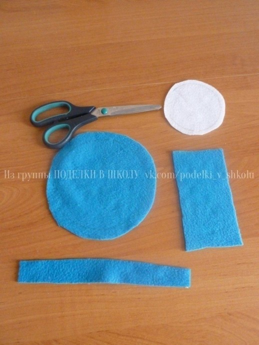 Снеговичок из флиса Снеговичок из флиса