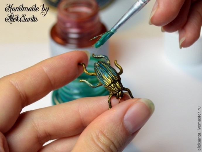 Жук из запекаемой полимерной глины Жук из запекаемой полимерной глины