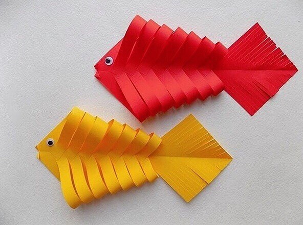 Поделка из бумаги "Рыбка"