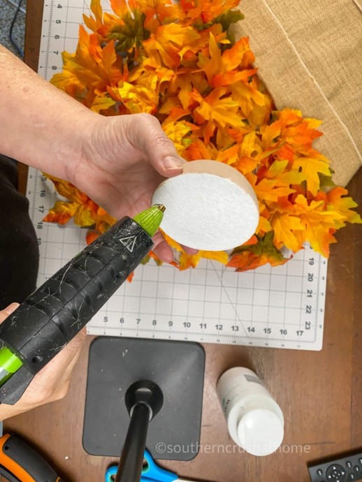 Создаем осеннего гнома Создаем осеннего гнома