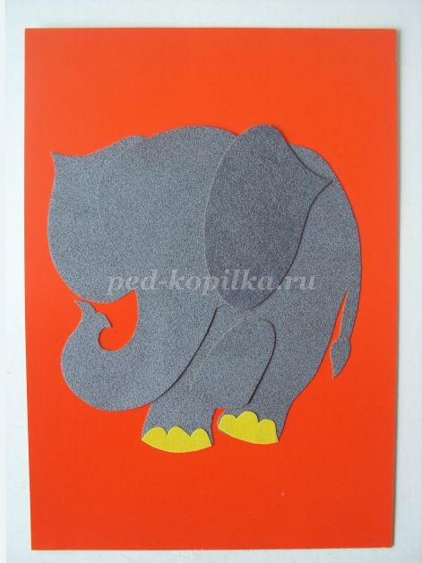 Аппликация из бархатной бумаги "Слонёнок" Аппликация из бархатной бумаги "Слонёнок"