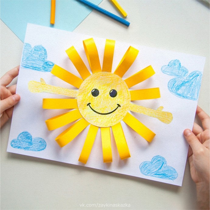 Солнышко из бумажных полосок: объёмная аппликация для детей