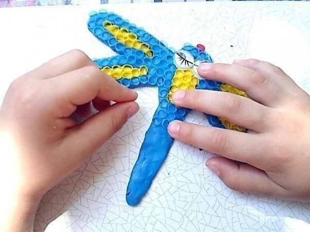 Мозаика из коктейльных трубочек Мозаика из коктейльных трубочек