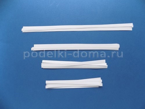 ​Снежника из полосок бумаги