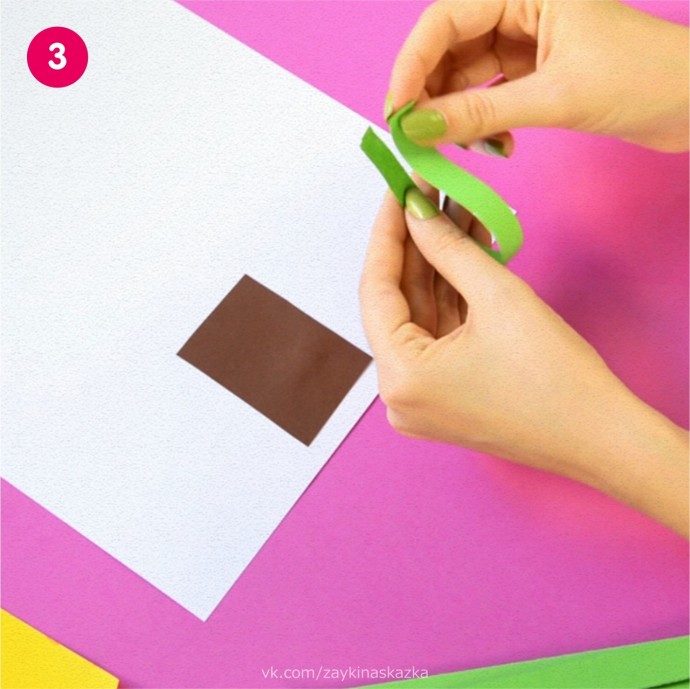 Новогодняя ёлочка из бумаги Новогодняя ёлочка из бумаги