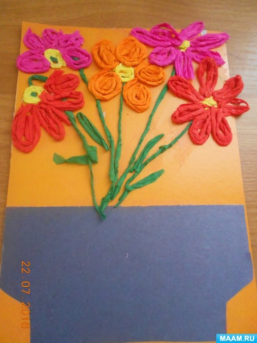 Летний букетик с цветами из жгутиков