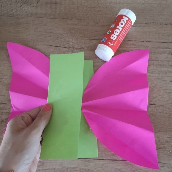 Веселые бабочки Веселые бабочки