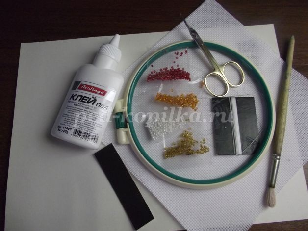 Вышивка бисером "Сердечки" Вышивка бисером "Сердечки"