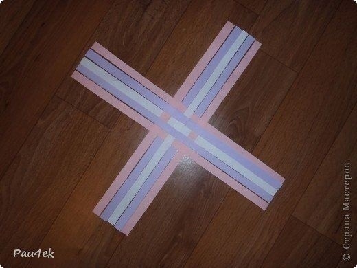 Объёмная новогодняя снежинка из полосок Объёмная новогодняя снежинка из полосок