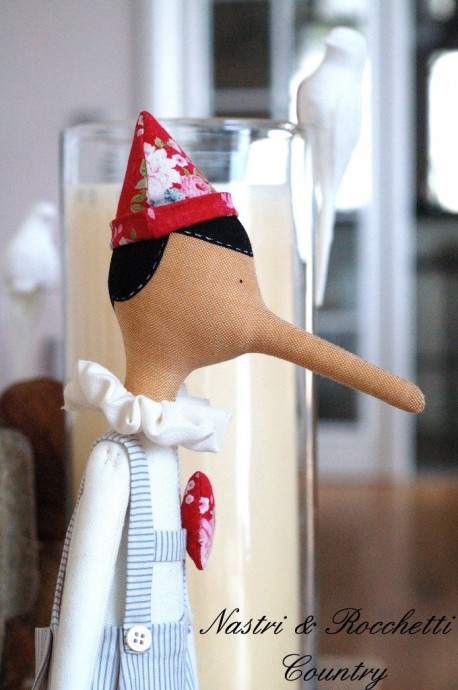 ​Шьём с детьми Буратино