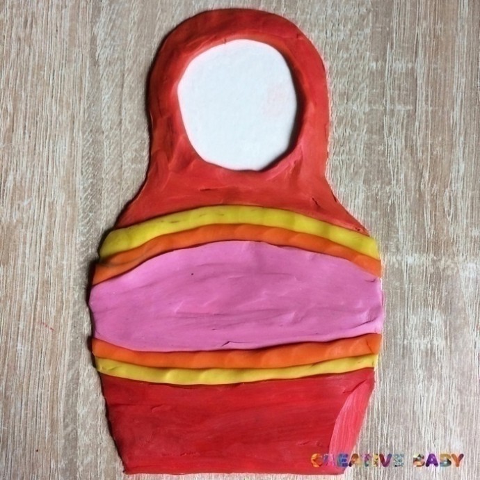 Матрёшка из пластилина