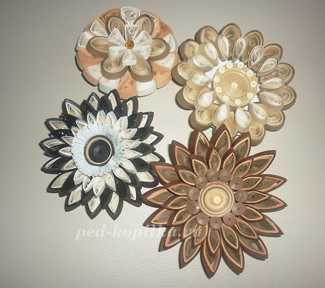 Шоколадно-бежевый микс квиллинга Шоколадно-бежевый микс квиллинга