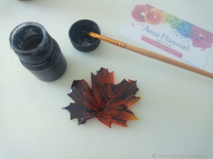 Как сделать настоящий кленовый листик из полимерной глины