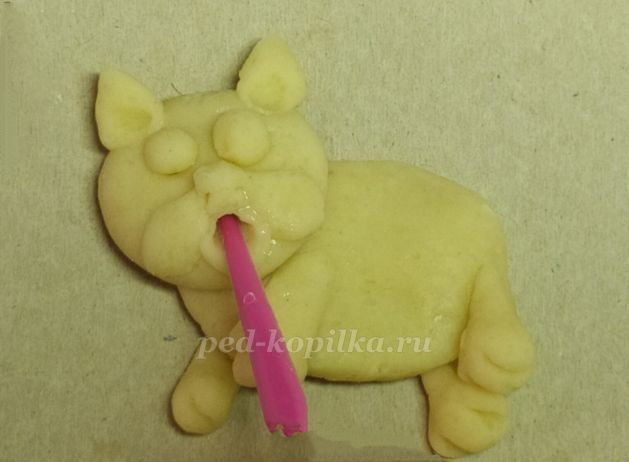 Котик из соленого теста