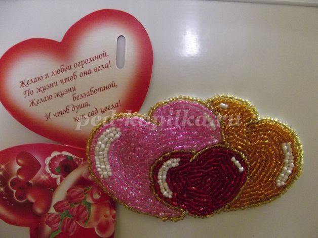 Вышивка бисером "Сердечки" Вышивка бисером "Сердечки"