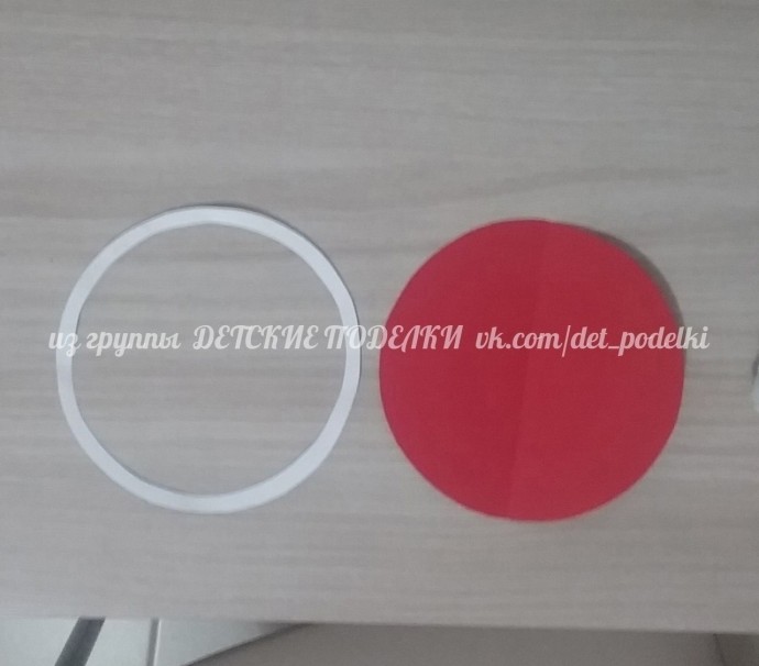 Объёмный арбузик из цветной бумаги Объёмный арбузик из цветной бумаги