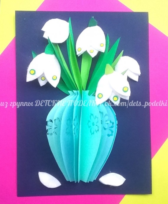 Подснежники в вазе Подснежники в вазе