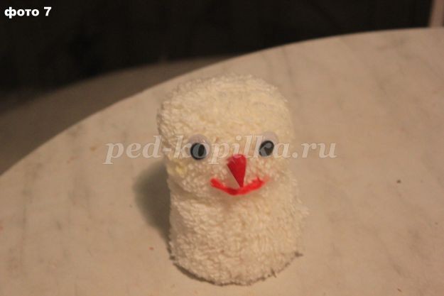Снеговик из помпонов: мастер-класс Снеговик из помпонов: мастер-класс