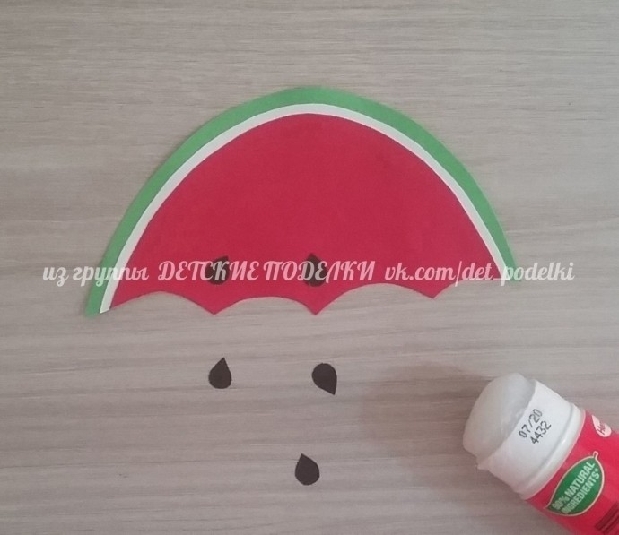 Улитка под арбузным зонтиком Улитка под арбузным зонтиком