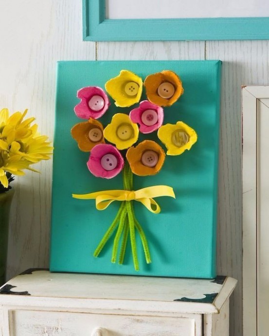 ​Цветочное панно из картонных лотков