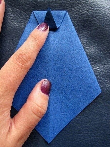 ​Рубашка с галстуком из плотной бумаги