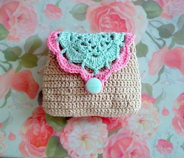 Красивая сумочка крючком Красивая сумочка крючком