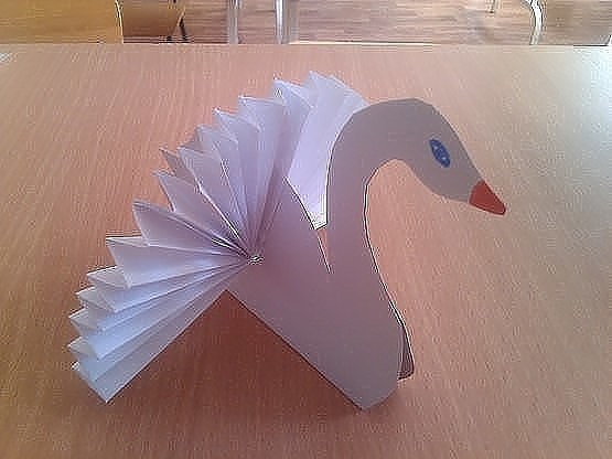 Поделка "Лебедь"