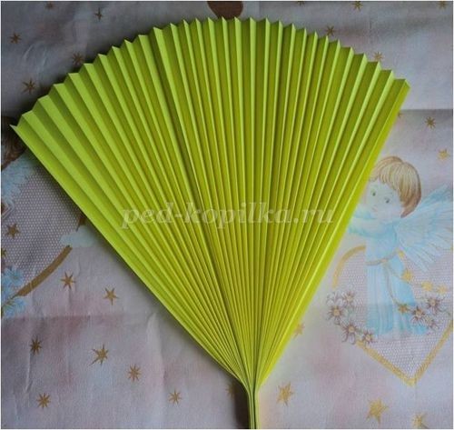 Солнышко из цветной бумаги