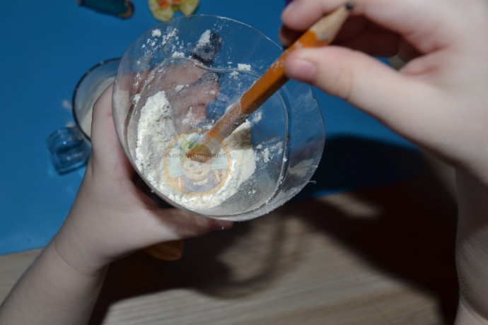 Капитошки из крахмала Капитошки из крахмала