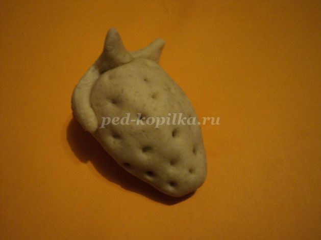 ​Лепка из солёного теста "Дары лета": часть 2