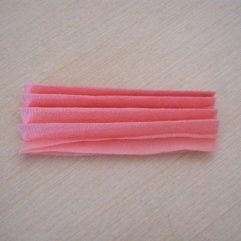 Объёмная цифра из салфеток Объёмная цифра из салфеток