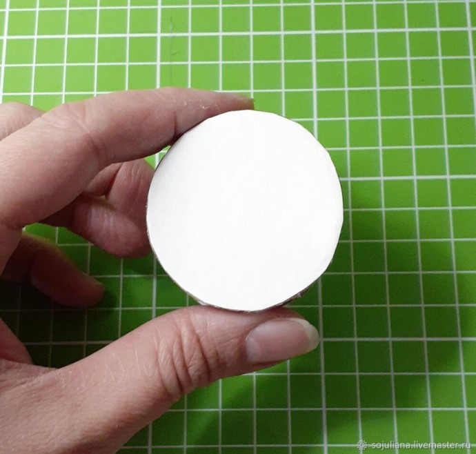 Аксессуар для интерьерной куклы