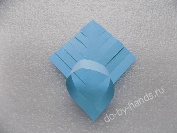 Объёмная снежинка из бумаги Объёмная снежинка из бумаги
