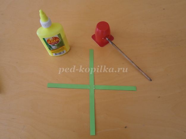 Кактус из бумажных полосок: часть 1 Кактус из бумажных полосок: часть 1