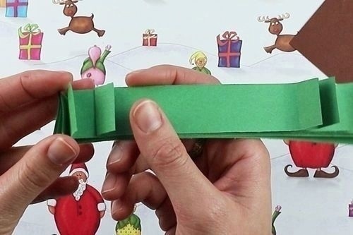 Объёмная новогодняя ёлка Объёмная новогодняя ёлка