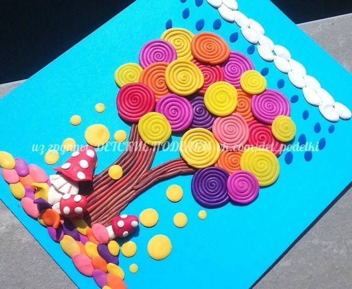 ​Аппликация из пластилина "Яркая осень"