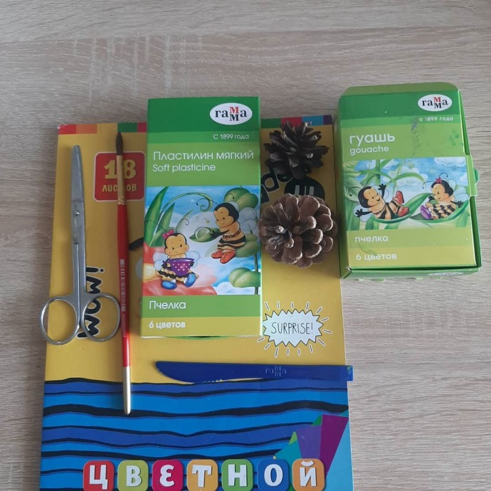 Чудесные лебеди на пруду Чудесные лебеди на пруду