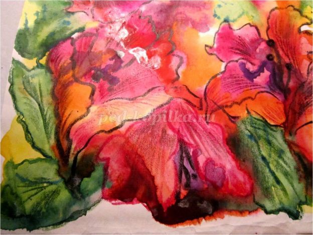 ​Рисование цветов в смешанной технике: акварельная живопись "по-сырому" и восковые цветные карандаши: часть 5