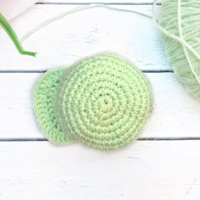 ​Кепочка из пряжи