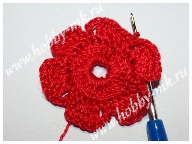 Петушок из киндера