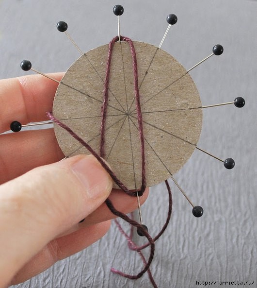 Цветы из шпагата: мастер-класс