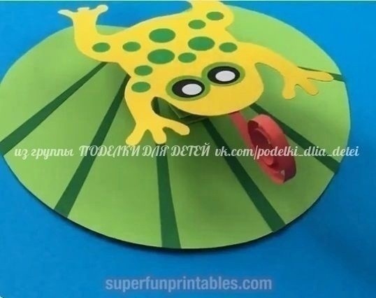 ​Лягушки-попрыгушки на бумажной пружинке