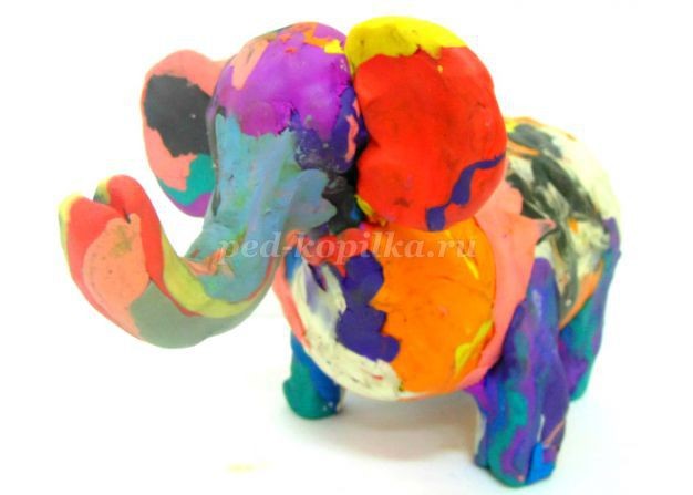 Слон из пластилина
