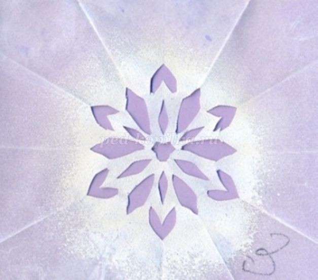 Рисуем невероятно красивую ёлочку белую на синем фоне: часть 5 Рисуем невероятно красивую ёлочку белую на синем фоне: часть 5