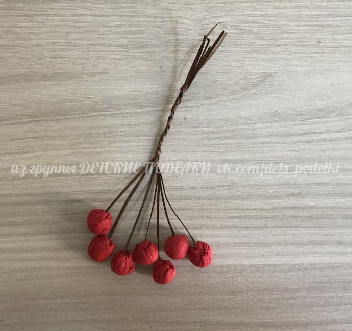 Красная рябина