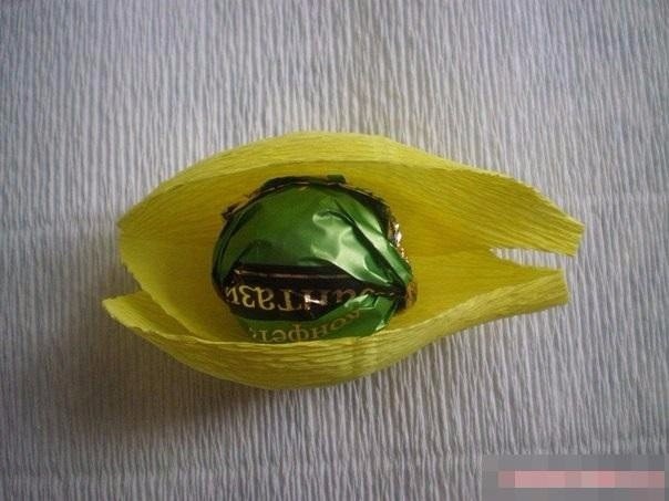 Букет из конфет: тюльпаны Букет из конфет: тюльпаны