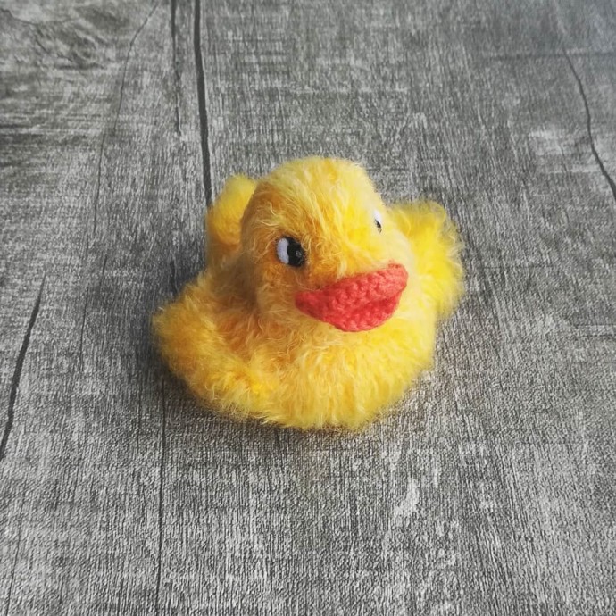 Жёлтый резиновый утёнок Жёлтый резиновый утёнок