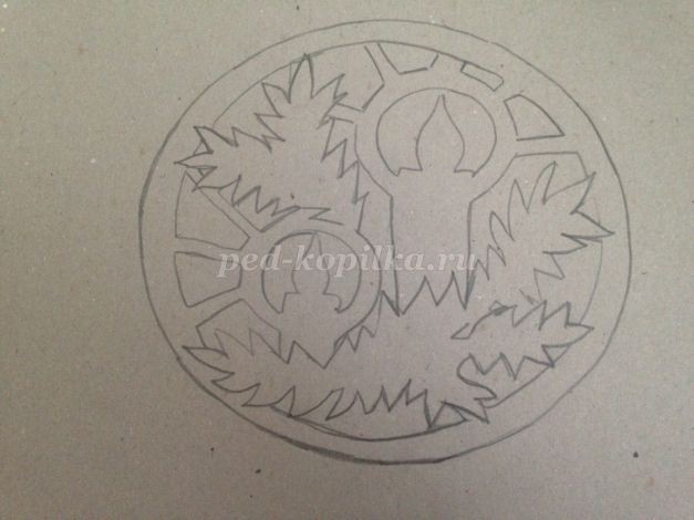 ​Новогодний шар из бумаги: часть 1