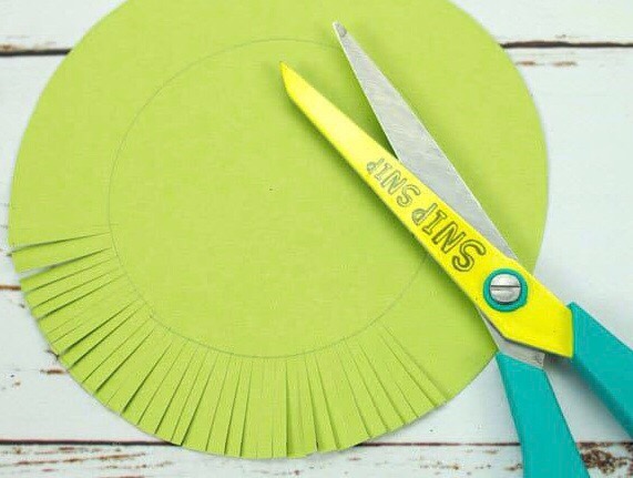 Поделки с детьми: ёжик Поделки с детьми: ёжик